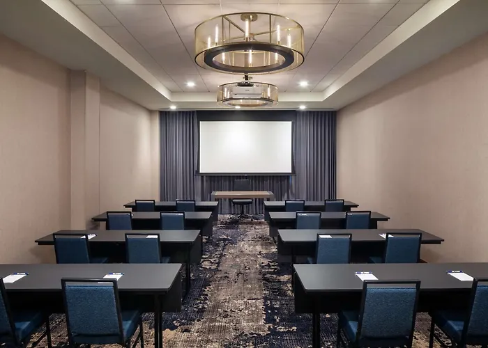 Homewood Suites By Hilton Boston Seaport District